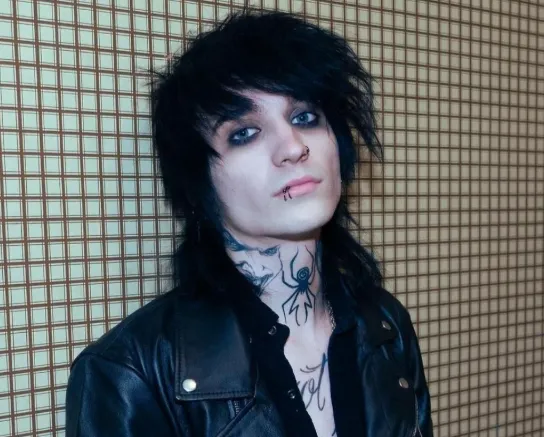Johnnie Guilbert Age, Height, Weight, Net Worth, Career, And More