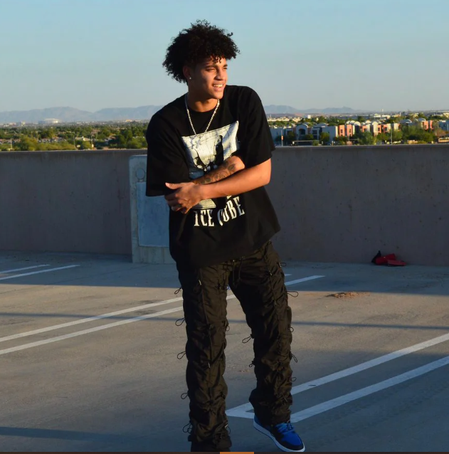Cam Wilder Height