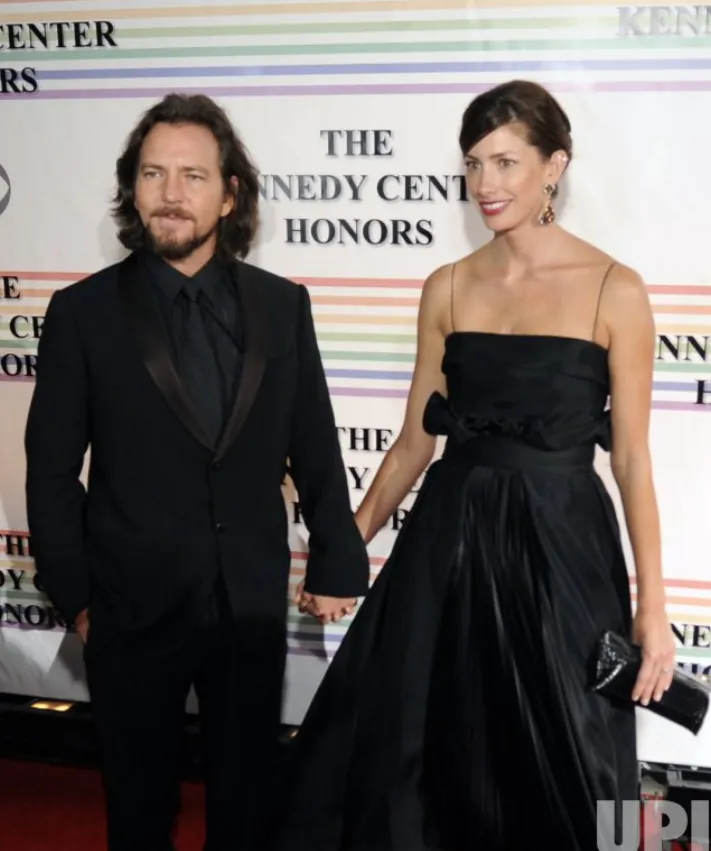 Eddie Vedder's Wife, Age, Height, Weight, Net Worth, Career, And Full Bio
