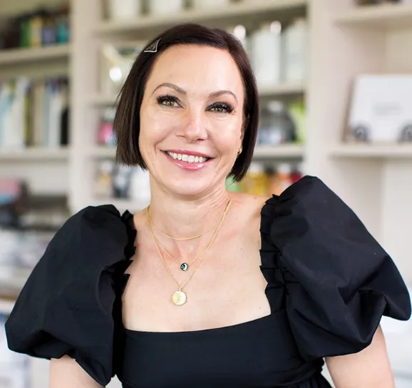 Emily Carriveau’s Husband A Deep Dive into Their Relationship, Career, and More