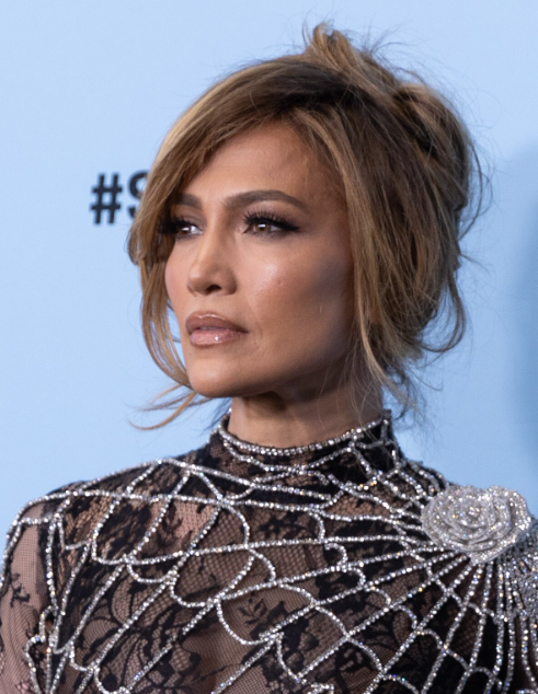 Jennifer Lopez Height And Weight