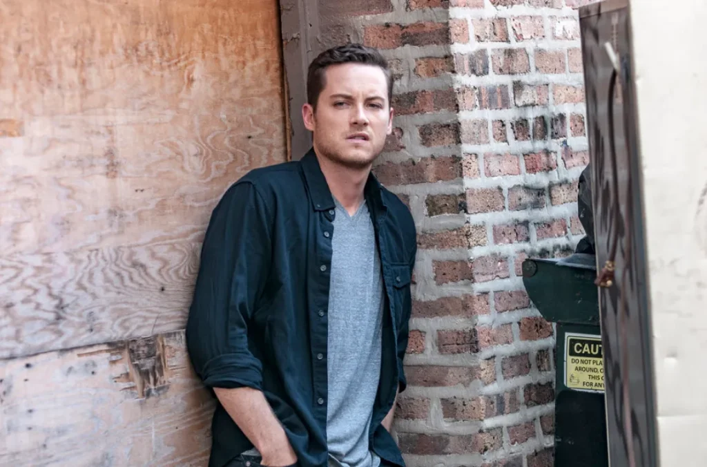 Jesse Lee Soffer Wife, Age, Height, Weight, Net Worth, Career, And Full Bio