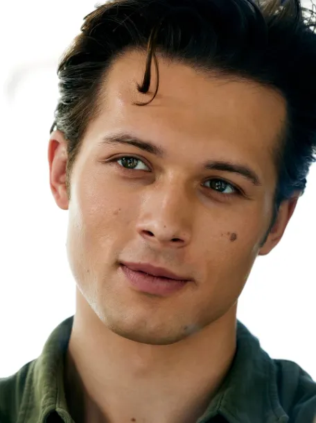 Leo Howard Height, Weight, Age, Net Worth, Career, And More