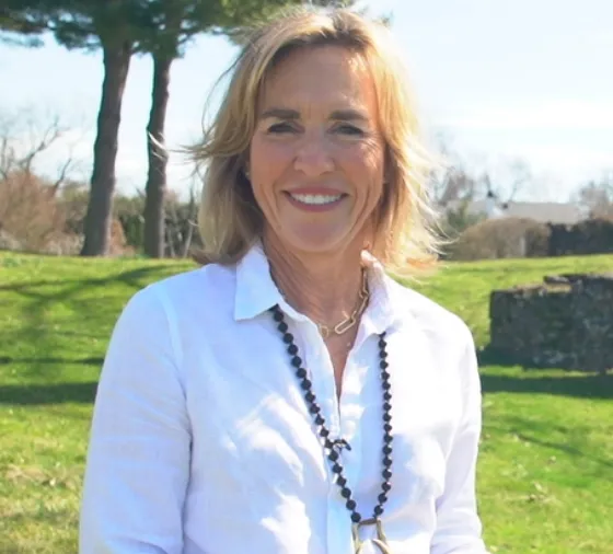 Ruth McKeaney Age Revealed A Complete Guide to Her Life, Career, Family, and Legacy in 2025