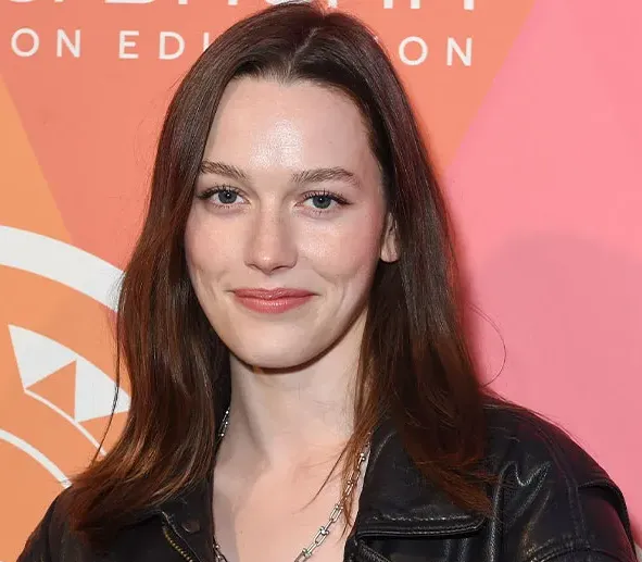 Victoria Pedretti Age – Biography, Career, Lifestyle, and More