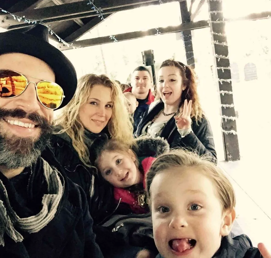 Chris Daughtry's Wife, Age, Height, Weight, Net Worth, Career, And Full Bio In 2025