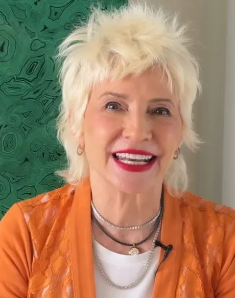 Lori Goldstein A Complete Biography of the Fashion Stylist and Designer
