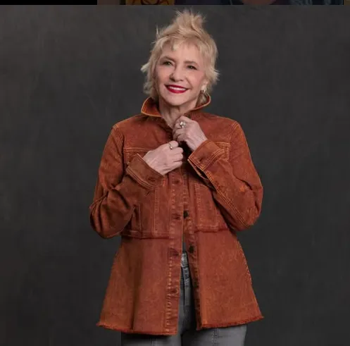 Lori Goldstein A Complete Biography of the Fashion Stylist and Designer